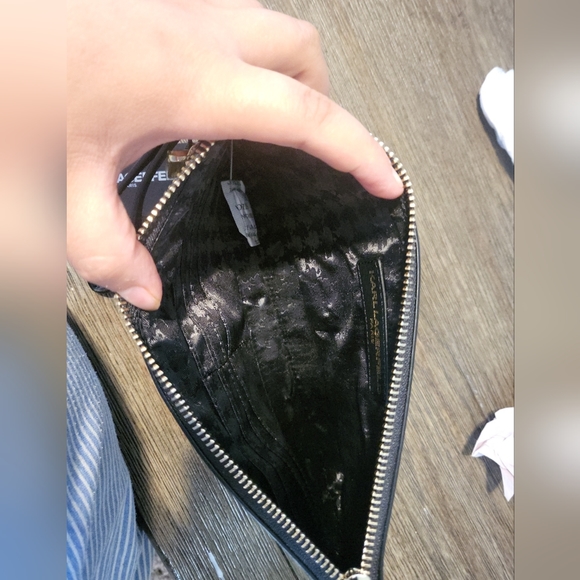 KARL LAGERFELD WRISTLET DOUBLE ZIP Multi Paris Icons NWT - Picture 8 of 16